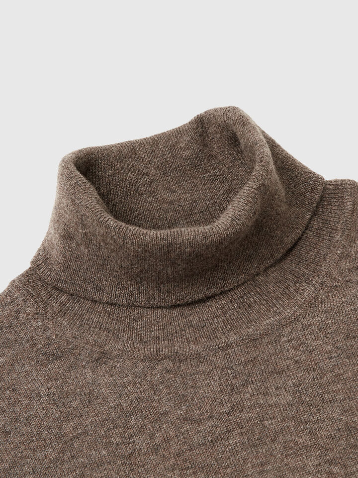 TURTLE NECK SWEATER Herren image number 6